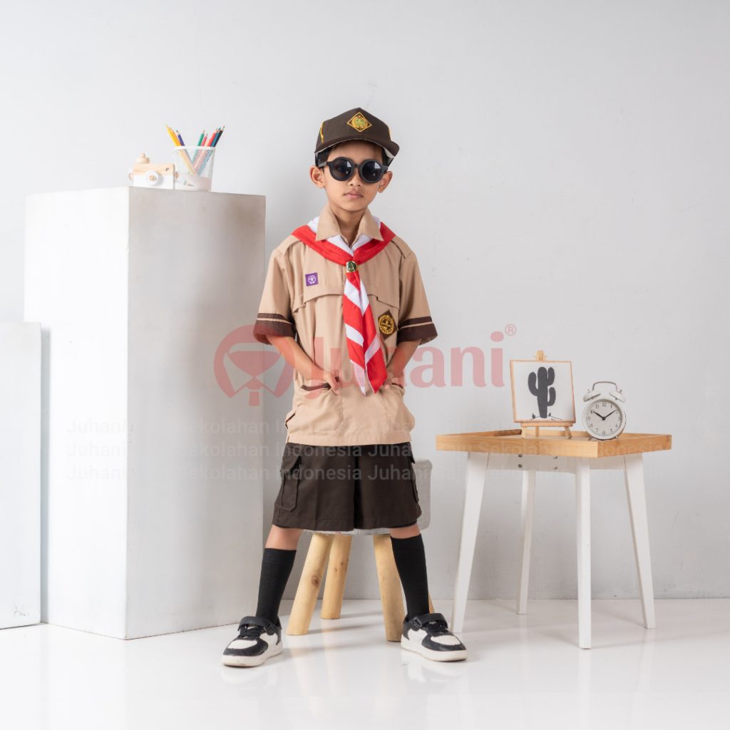Setelan Siaga Pendek Putra